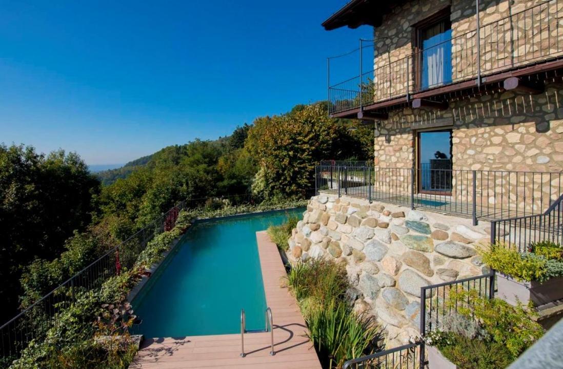 Agriturismo San Genesio Rovagnate Eksteriør billede