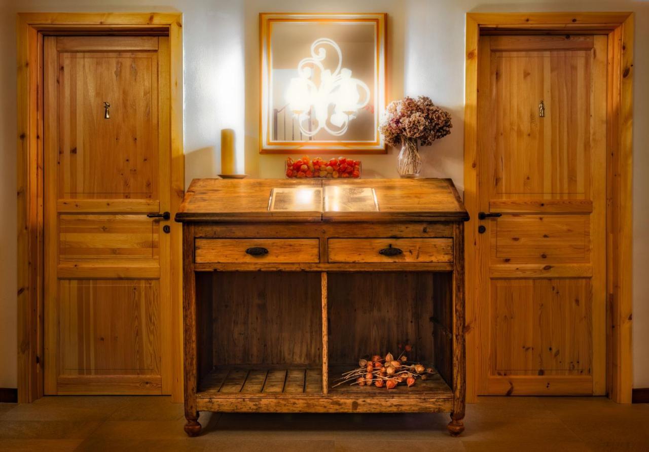 Agriturismo San Genesio Rovagnate Eksteriør billede
